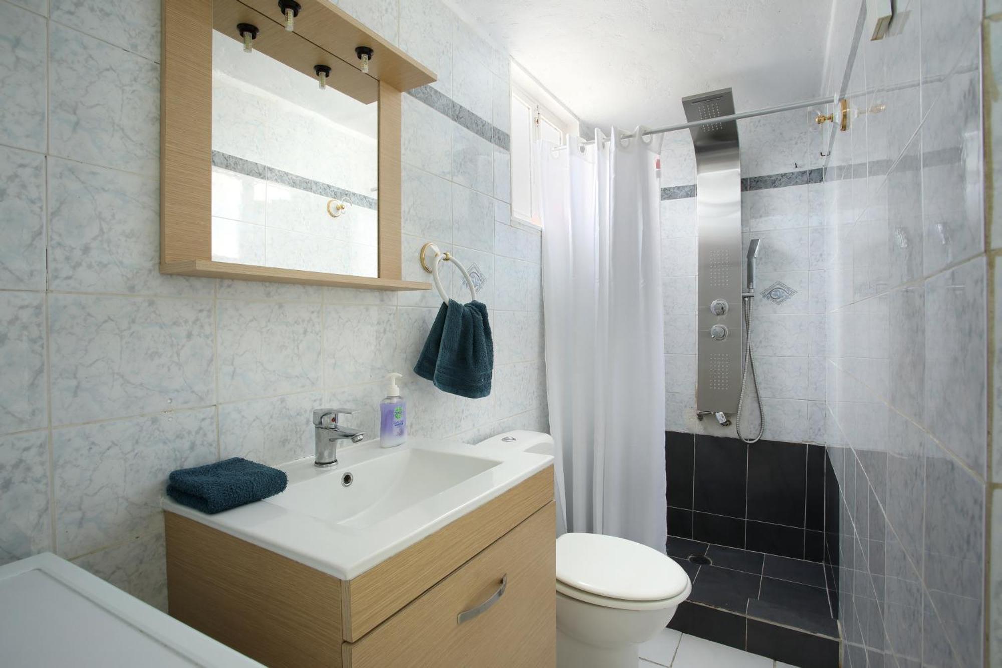 Nikea Apartment Near Piraeus Port And Metro St I Buitenkant foto